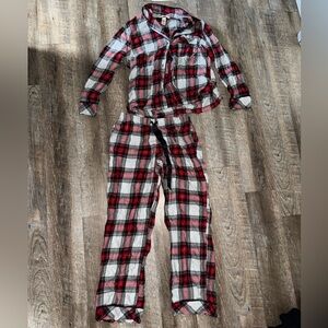 Victoria's Secret Red Black & White Plaid Flannel Pajama Set medium petite